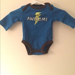 Newborn awesome auntie onesie
